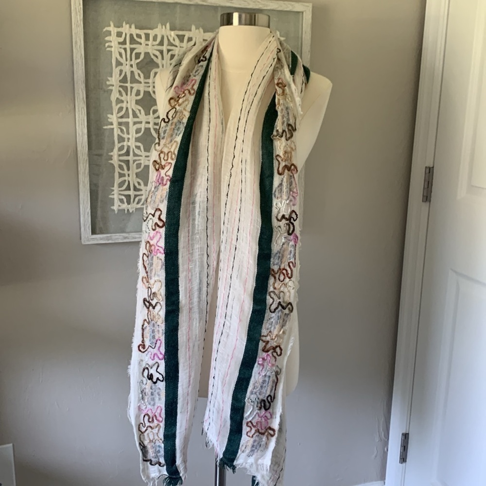 Gauzy cotton embroidered scarf